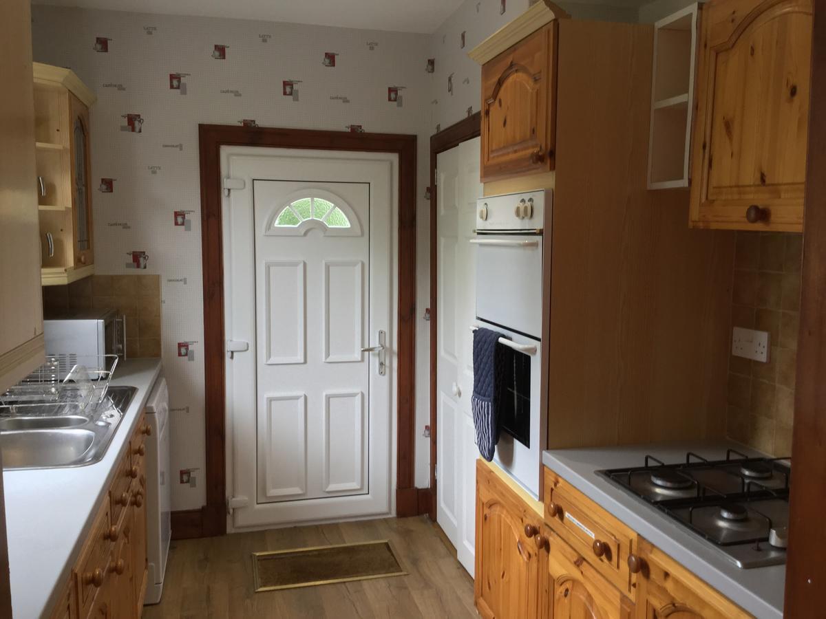 3 Bedroom Culduthel House Free Parking Apartment Inverness